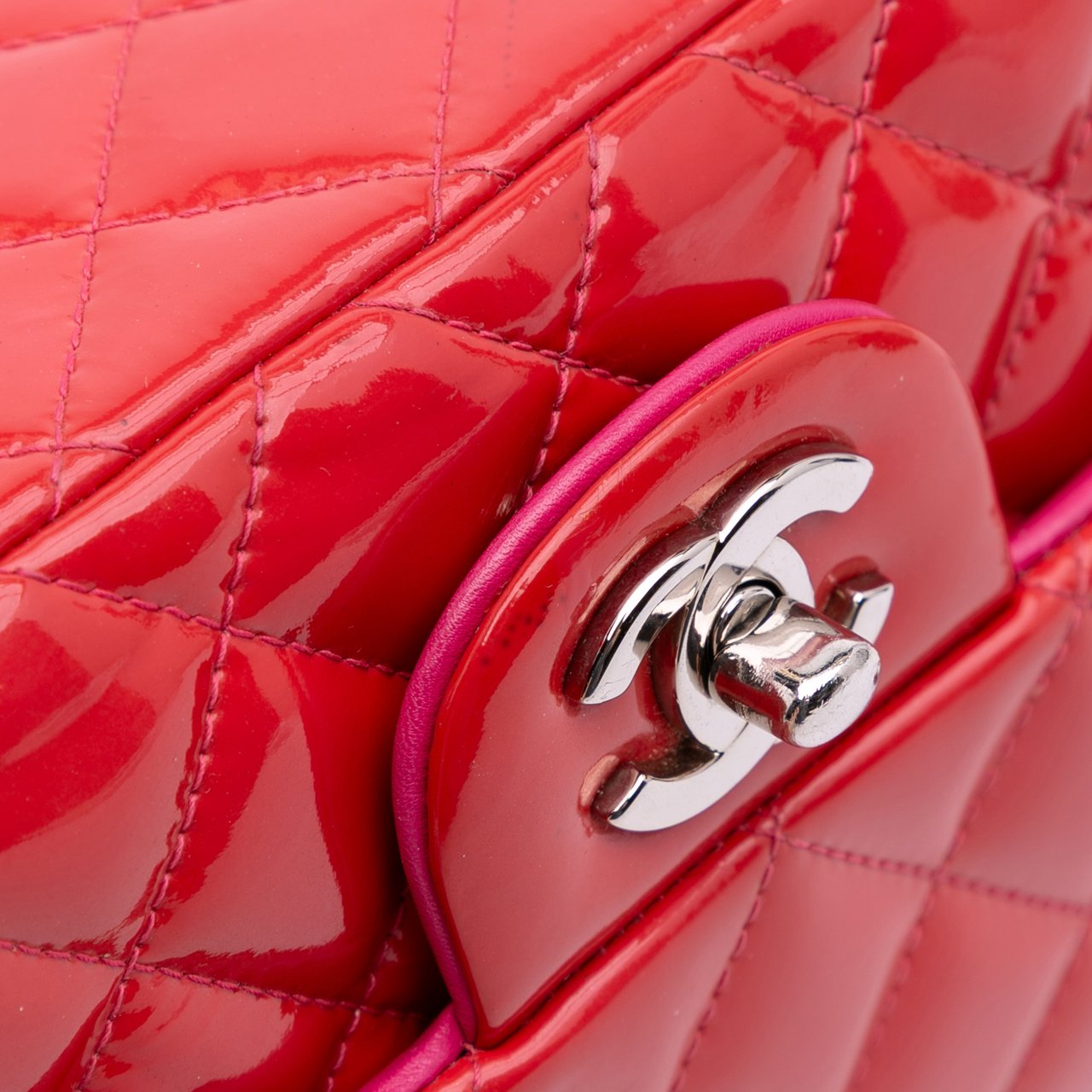 Chanel Mini Square Classic Patent Single Flap Rood