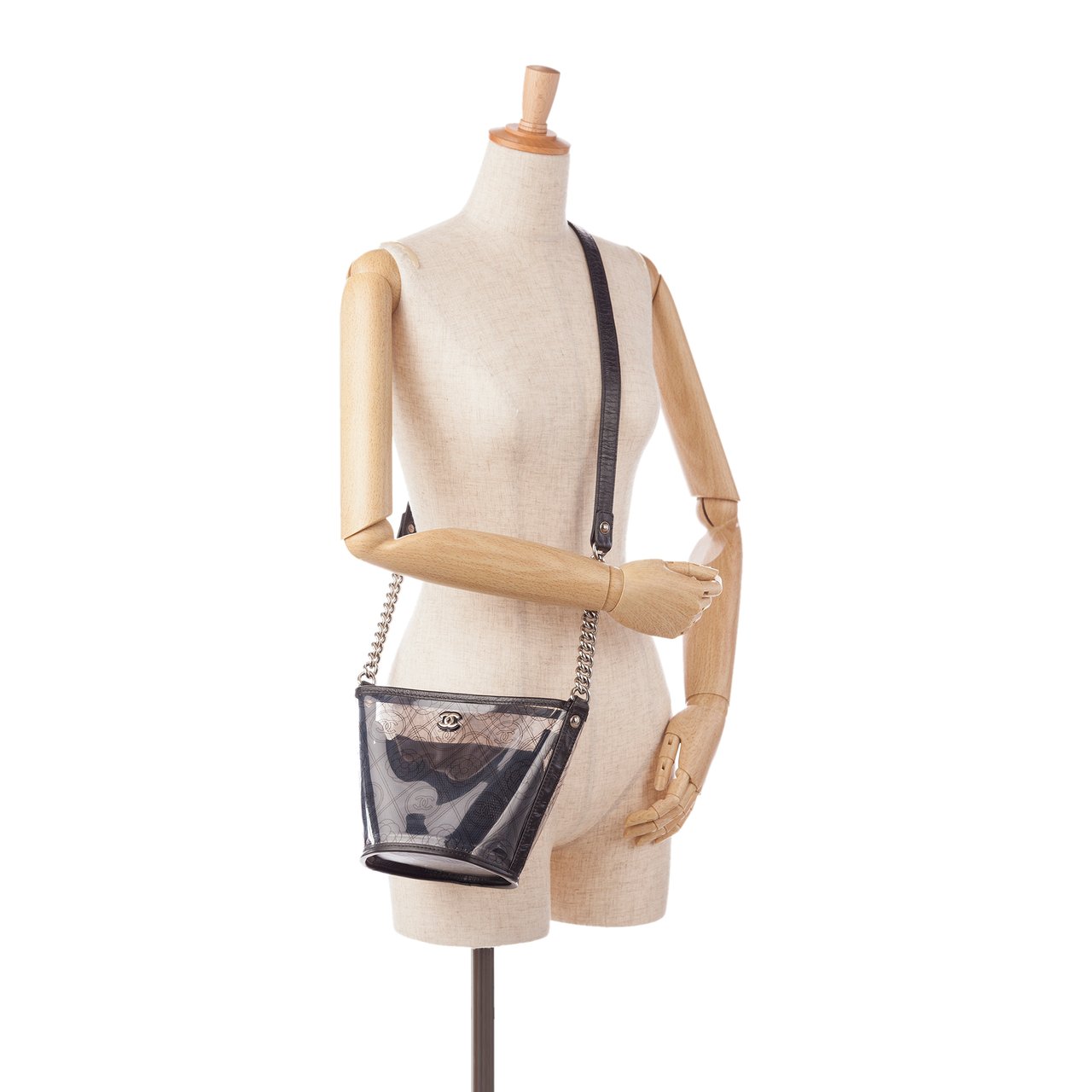 Chanel Crumpled Calfskin PVC Camellia Bucket Zwart