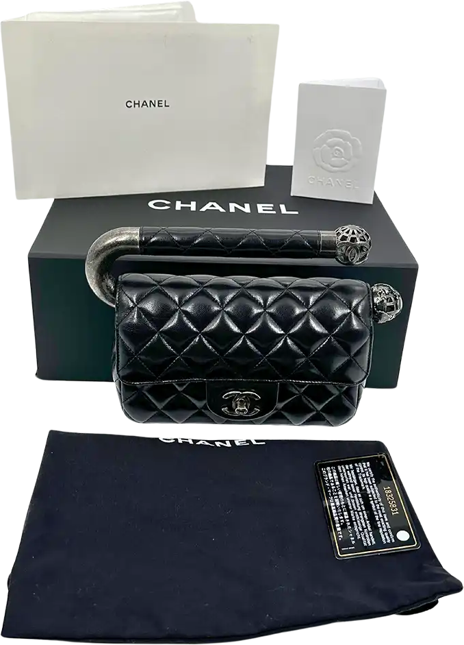 Chanel Chanel Around The World Evening Clutch lambskin black full set / as good as new Zwart