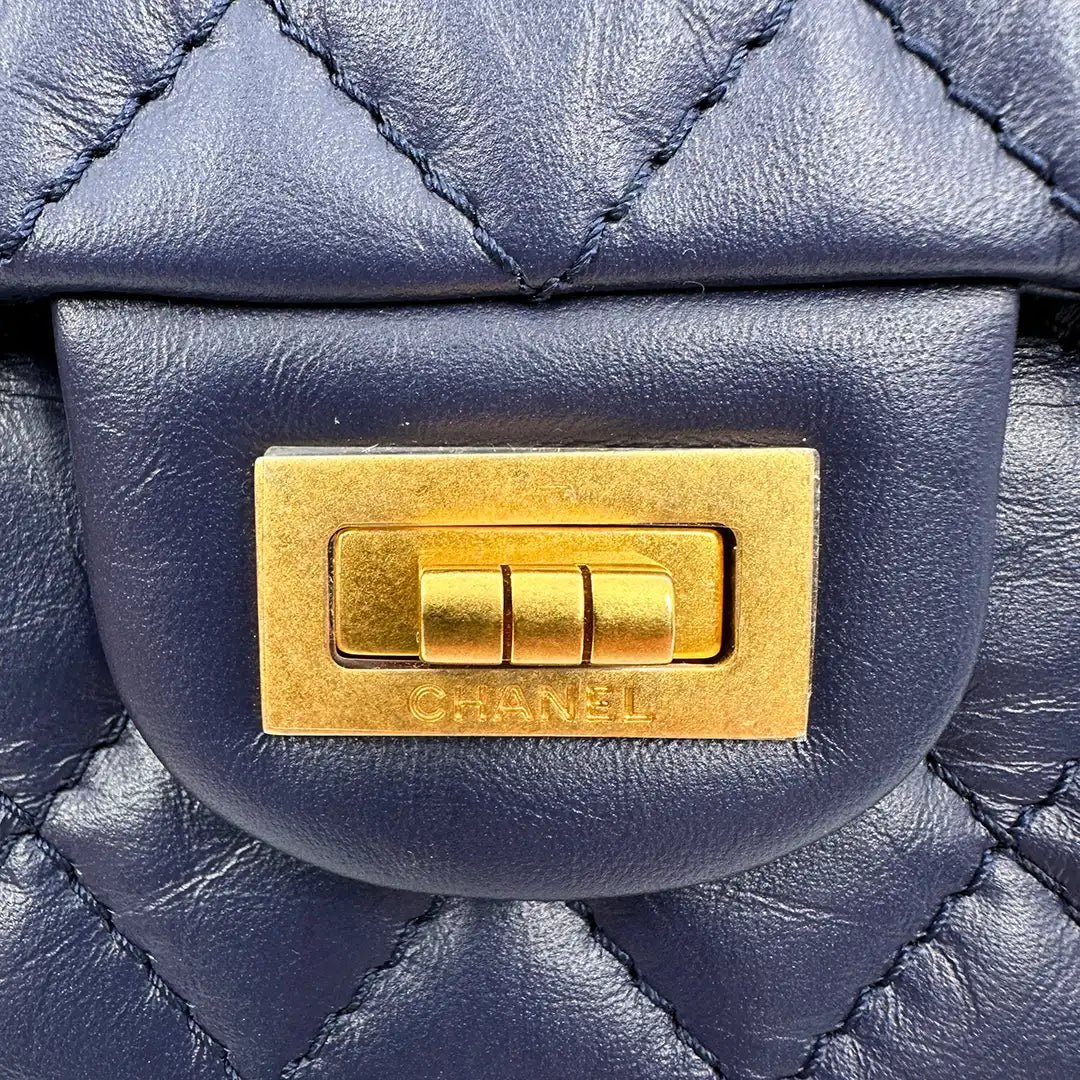 Chanel Chanel 2.55 Mini Bag calfskin in vintage look dark blue full set / as good as new Blauw