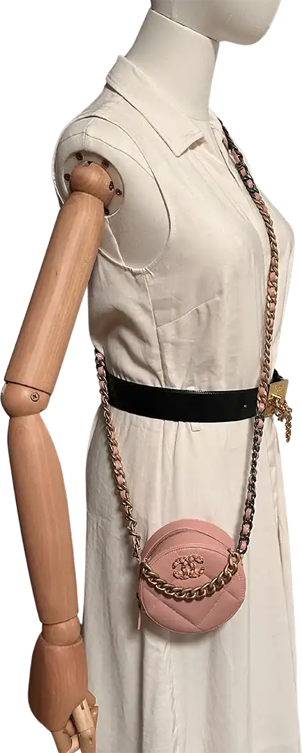 Chanel Chanel 19 Round Clutch Chain Shoulder Bag light Pink / mint condition Roze