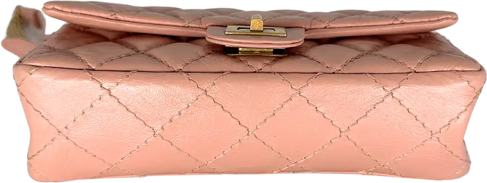 Chanel Chanel 2.55 Reissue Beltbag Rose gold hardware full set / very good Roze