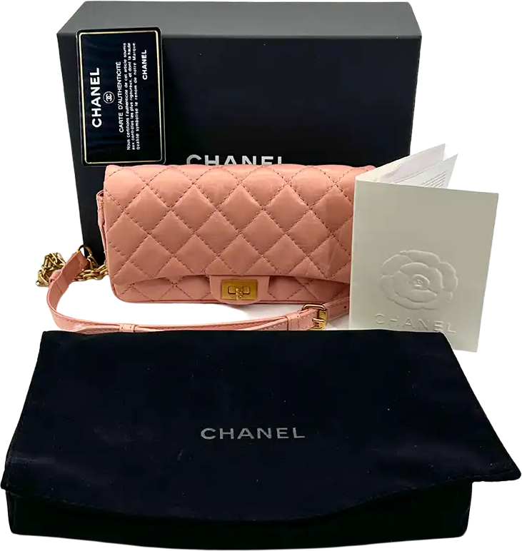 Chanel Chanel 2.55 Reissue Beltbag Rose gold hardware full set / very good Roze