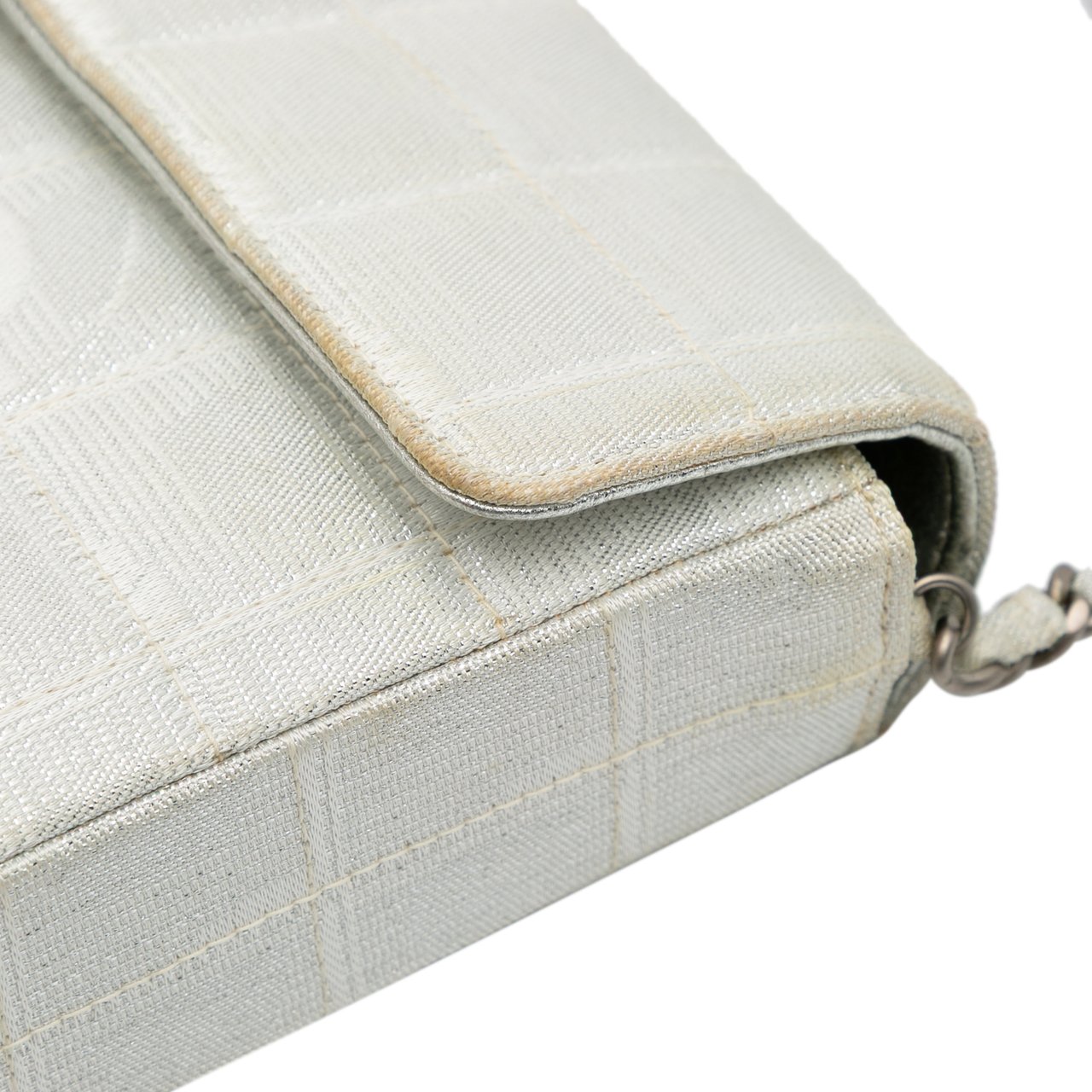 Chanel New Travel Line Nylon East West Flap Zilver
