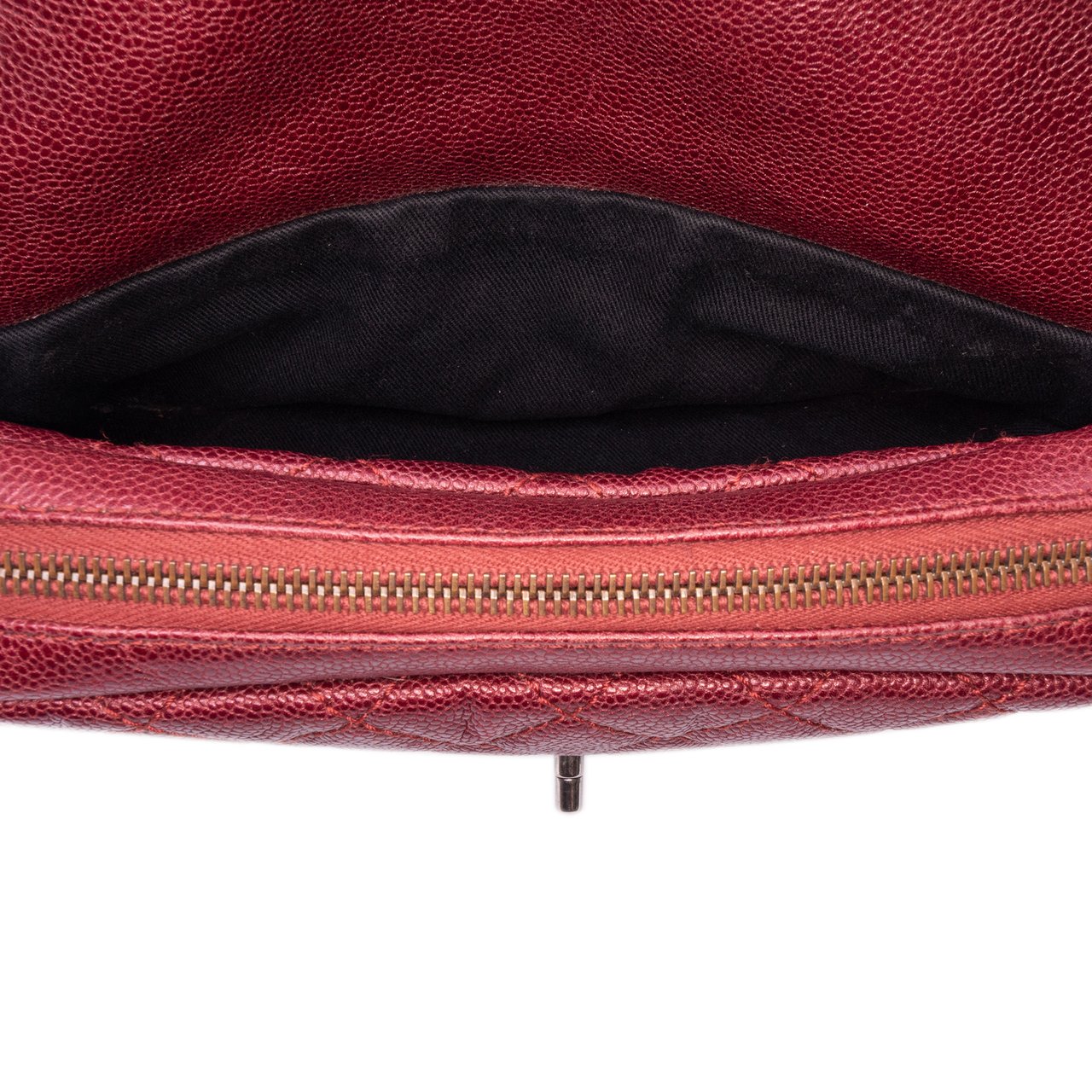 Chanel Medium Quilted Caviar Easy Flap Rood