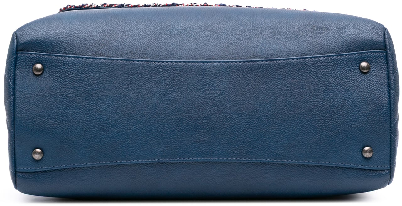 Chanel Large Caviar and Tweed Coco Break Shopping Tote Blauw