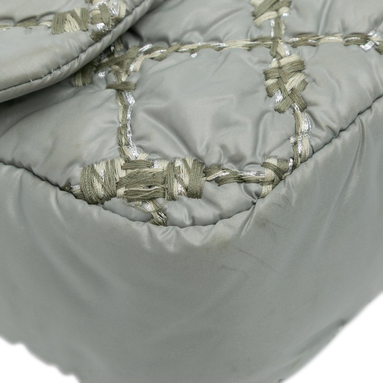 Chanel Paris-Byzance Nylon Tweed On Stitch Bubble Accordion Flap Grijs