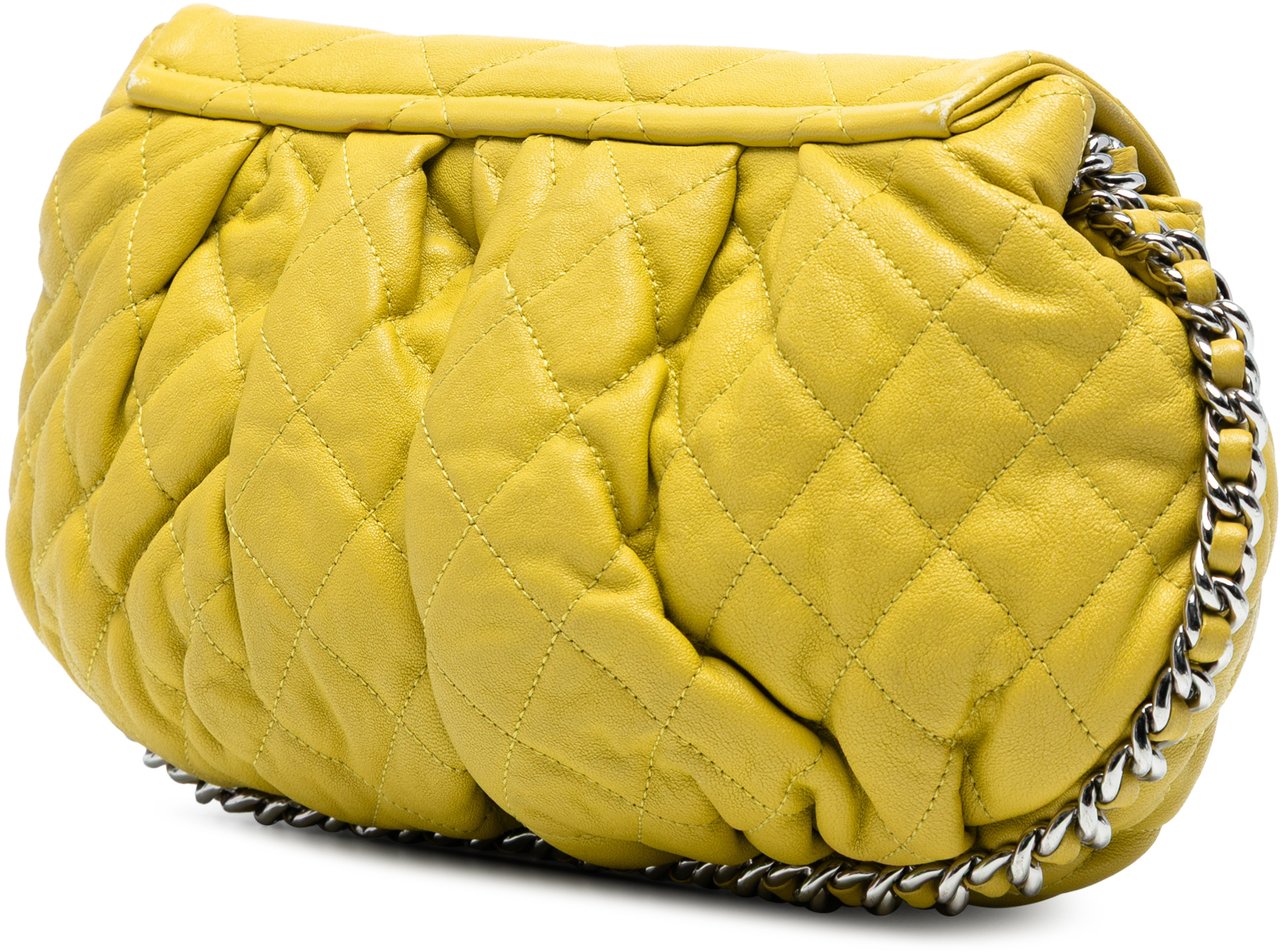 Chanel CC Quilted Lambskin Chain Around Flap Geel