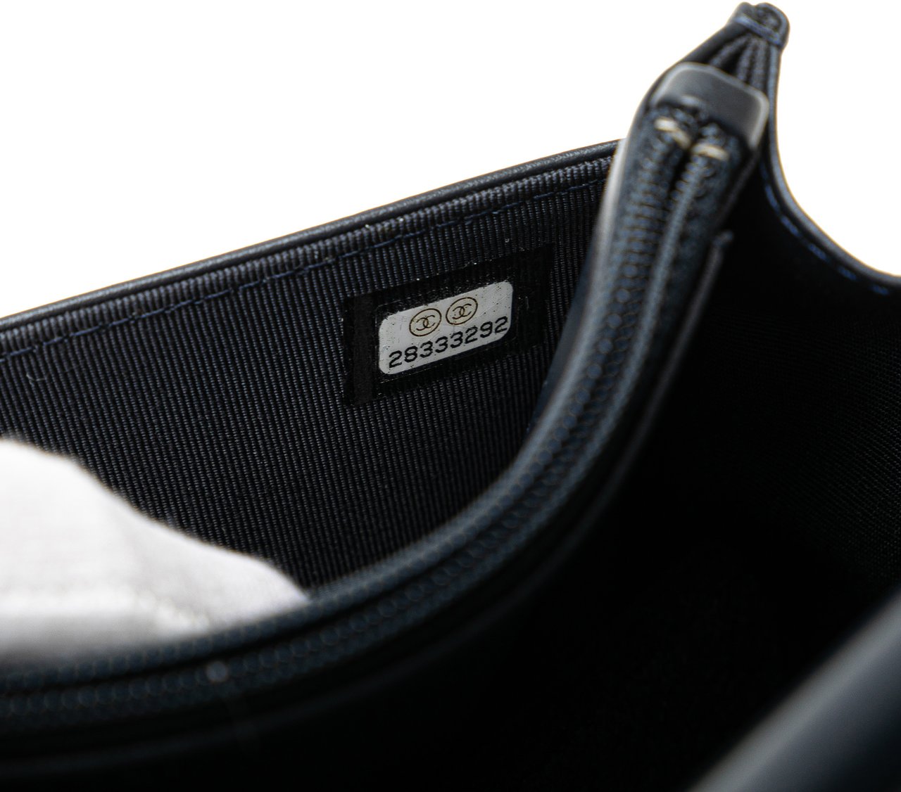 Chanel Quilted Aged Calfskin Gabrielle Wallet On Chain Zwart