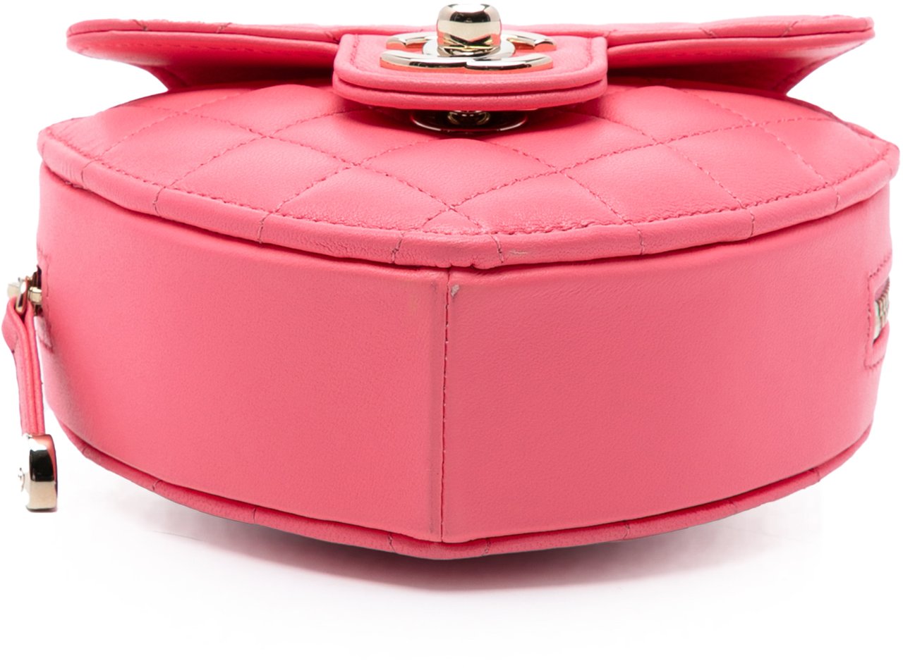 Chanel Mini Lambskin CC in Love Heart Crossbody Roze