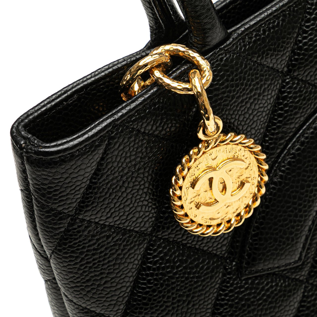 Chanel Caviar Medallion Tote Zwart