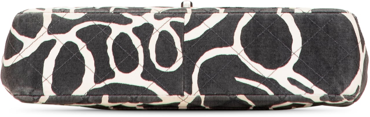 Chanel Medium CC Quilted Printed Canvas Single Flap Zwart
