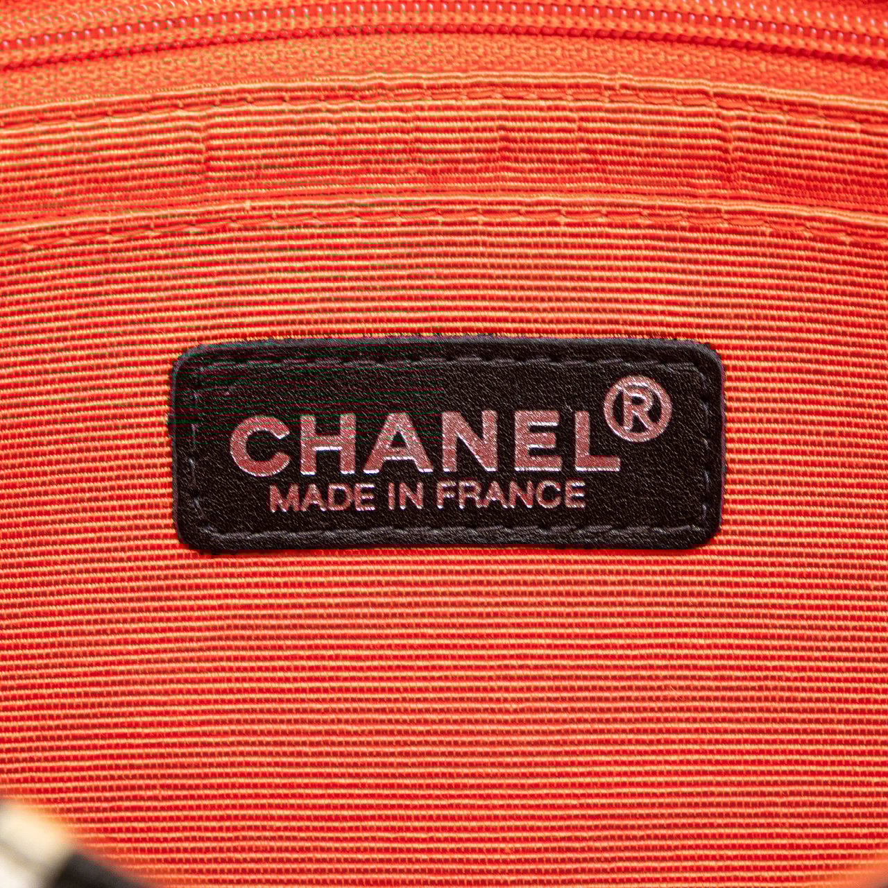 Chanel Medium CC Quilted Printed Canvas Single Flap Zwart