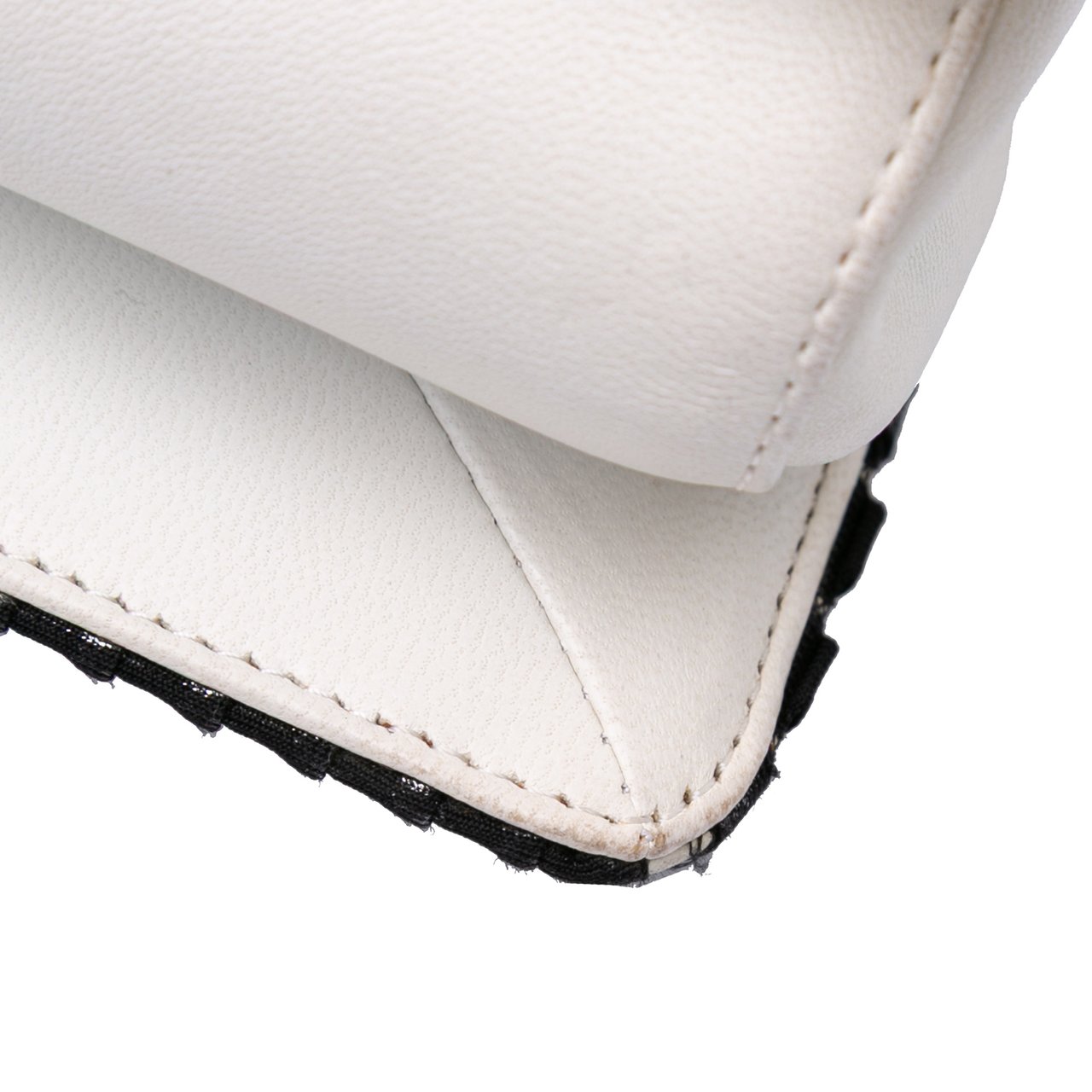 Chanel CC Bicolor Woven Lambskin Crystal Pearl Flap Zwart