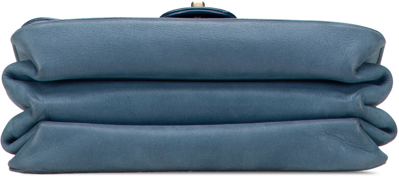Chanel Small Quilted Calfskin Straight Lined Flap Blauw