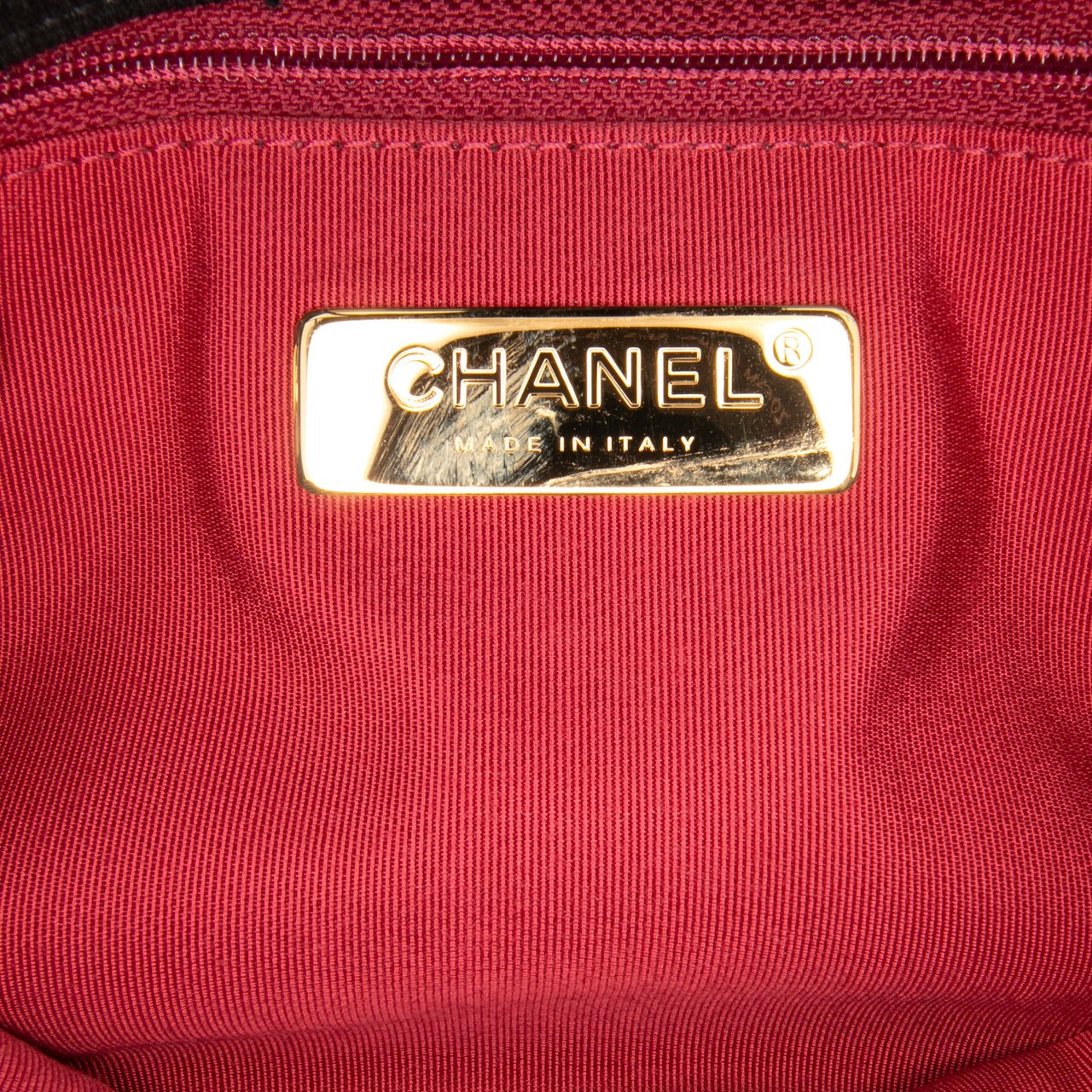 Chanel Medium Canvas and Cotton 19 Flap Zwart