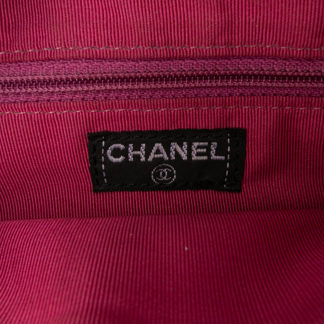 Chanel CC Choco Bar Suede Beaded Chain Flap Roze