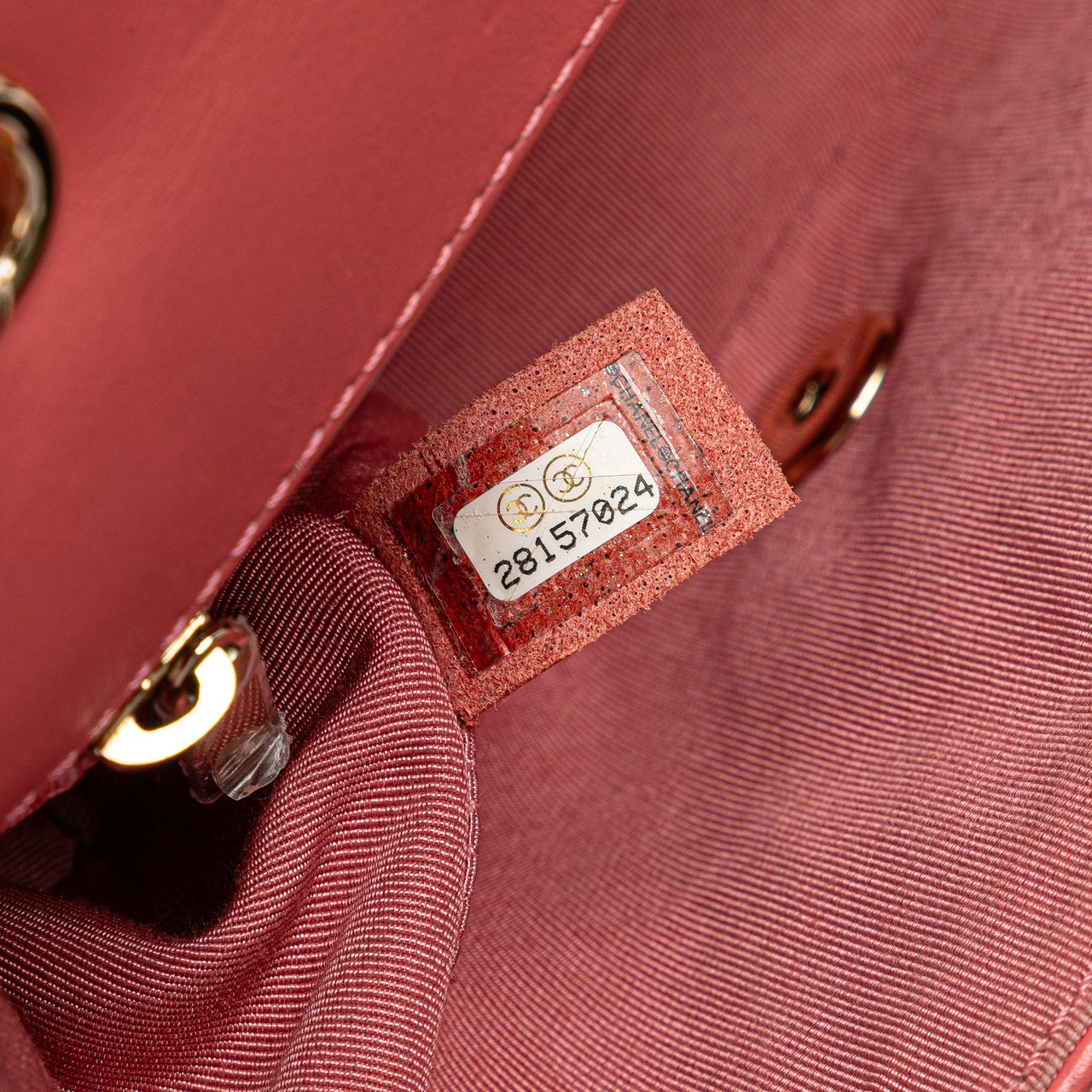 Chanel Mini Chevron Calfskin Statement Flap Roze