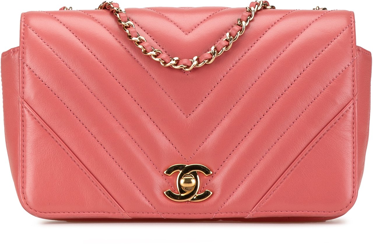 Chanel Mini Chevron Calfskin Statement Flap Roze