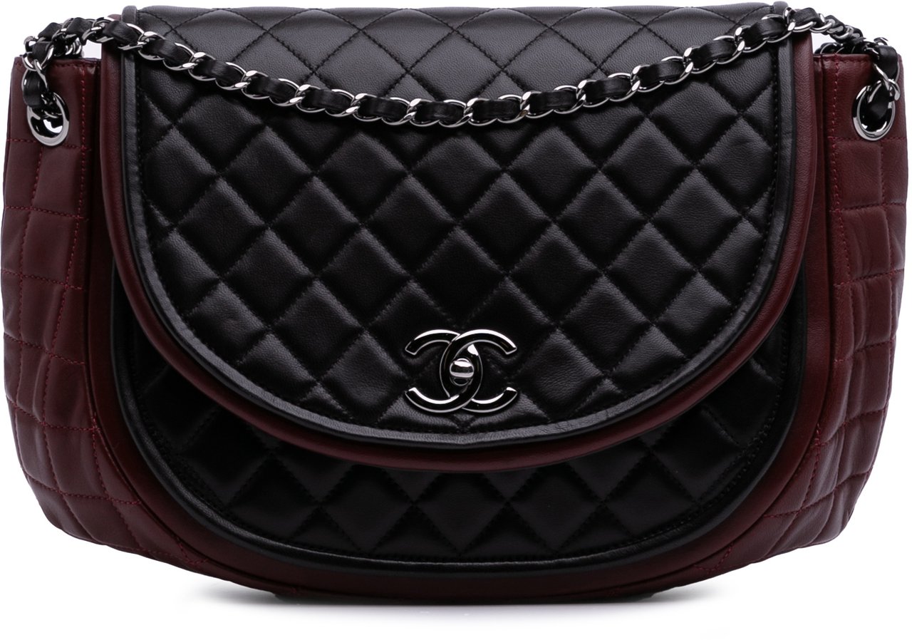 Chanel Bicolor Quilted Lambskin Twist Crescent Flap Rood