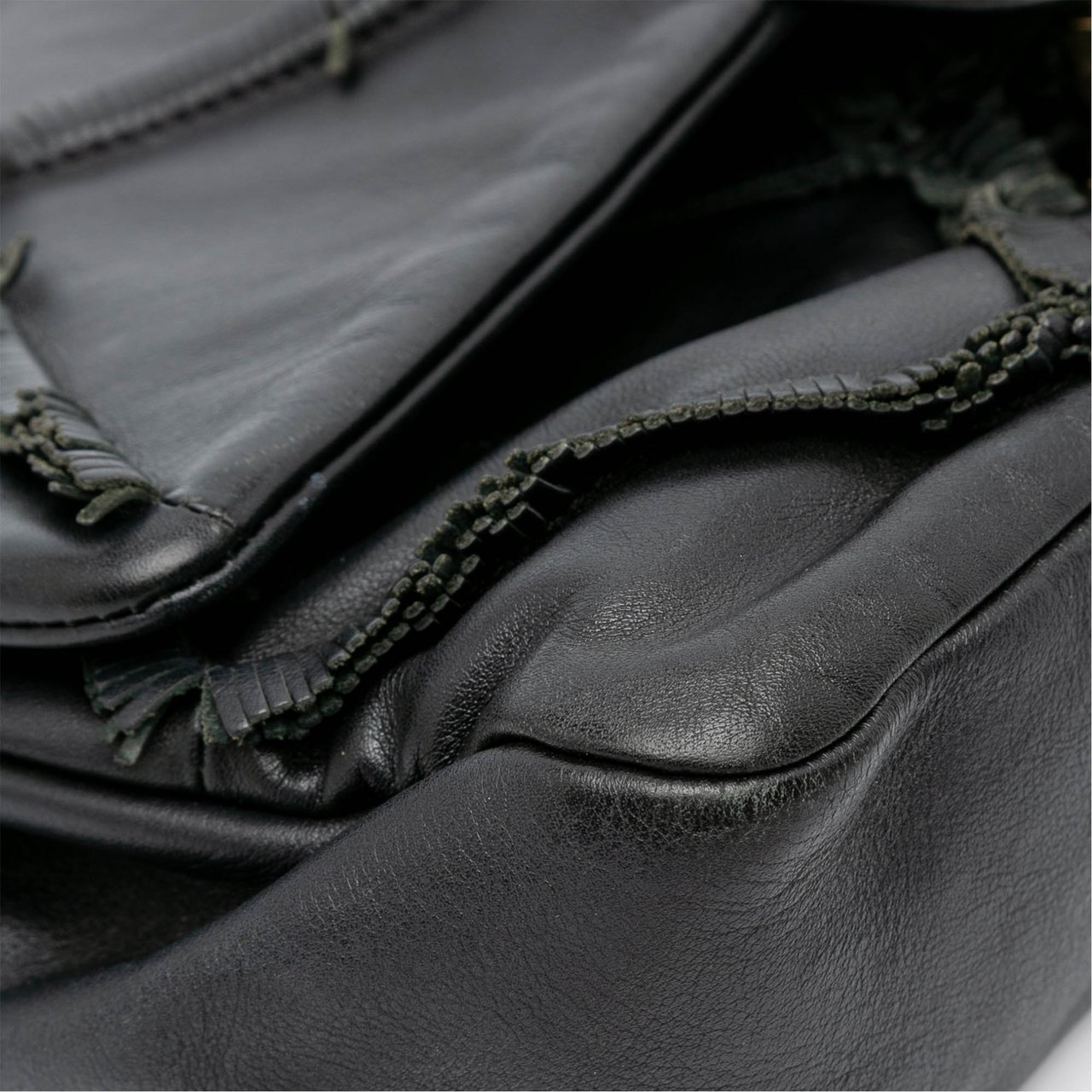 Chanel CC Lambskin Fringe Single Flap Zwart