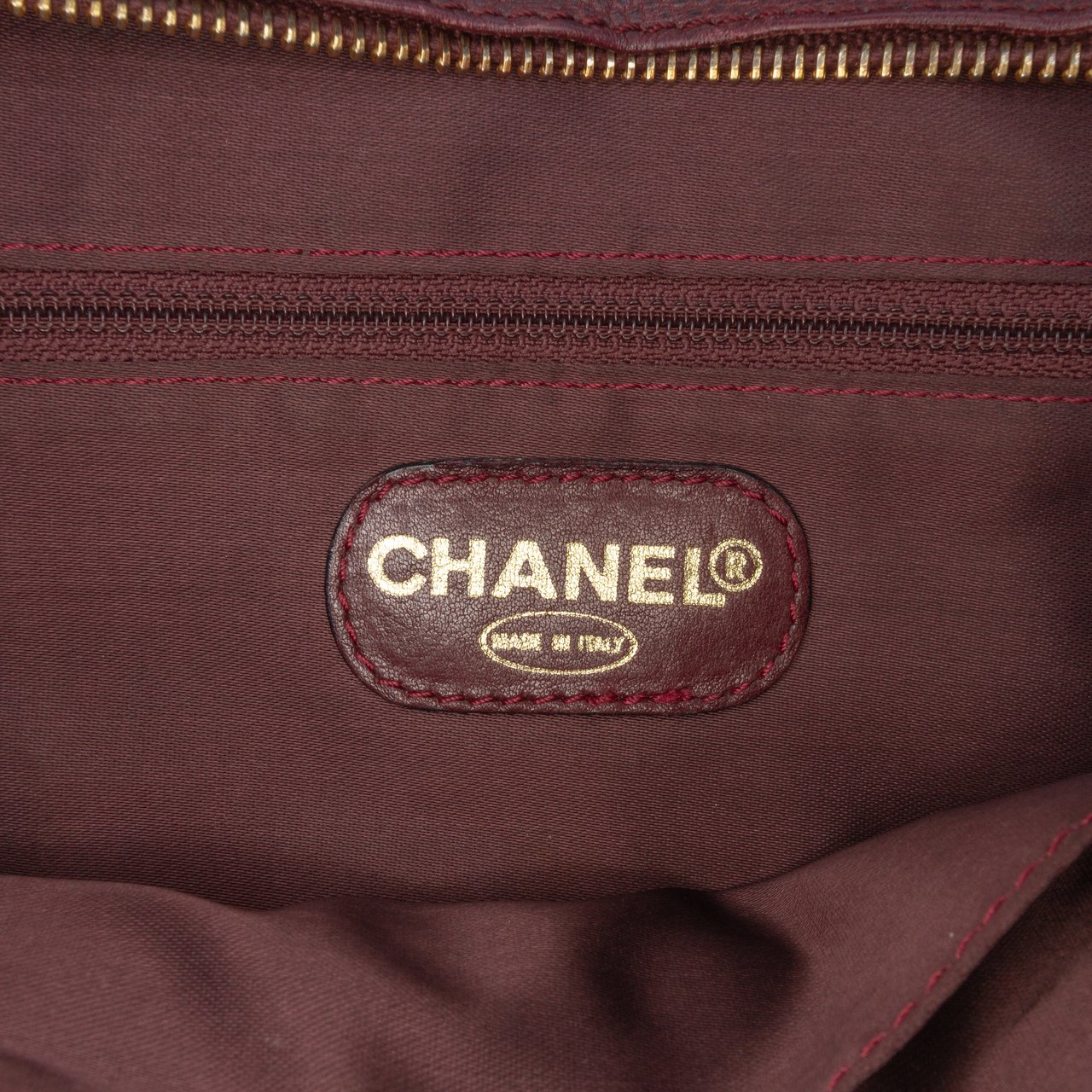 Chanel CC Caviar Chain Turn Lock Tote Rood