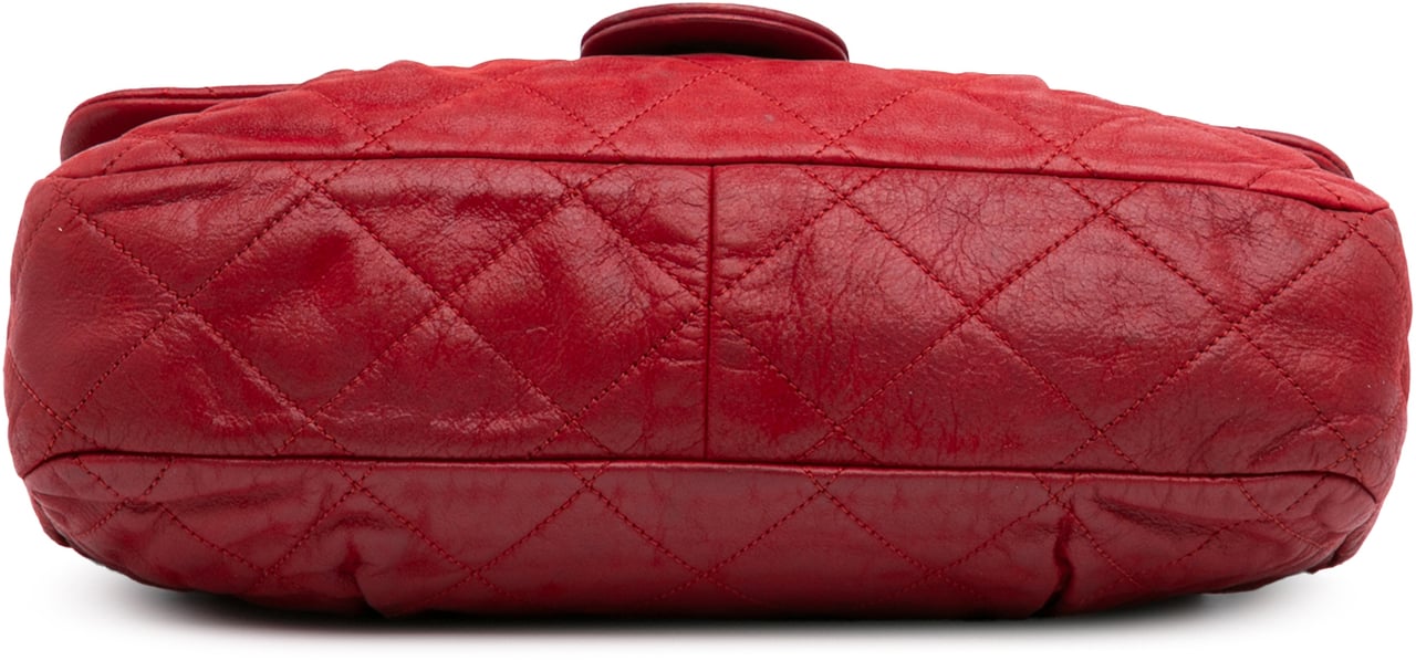 Chanel Large Iridescent Calfskin Chic Quilt Flap Rood