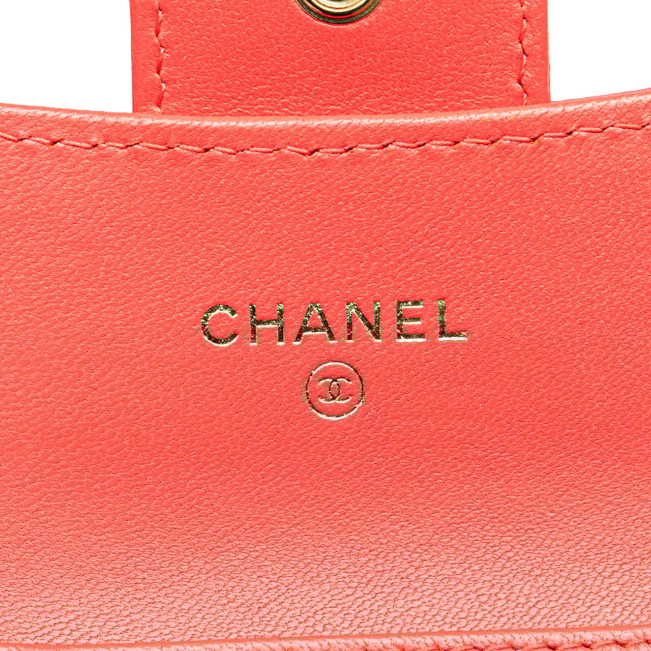 Chanel Quilted Lambskin Flap Card Holder on Chain Rood