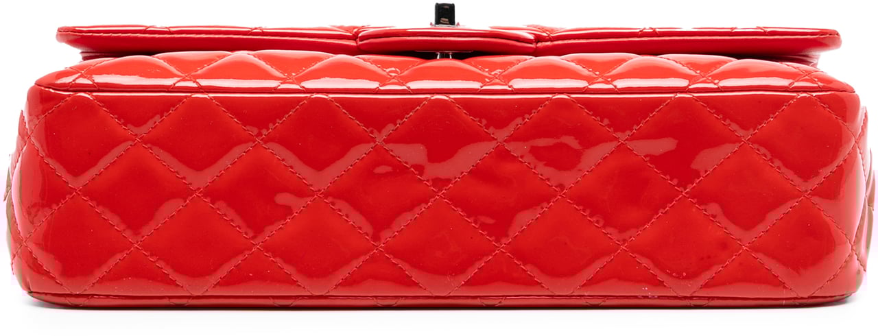 Chanel Medium Classic Patent Double Flap Rood
