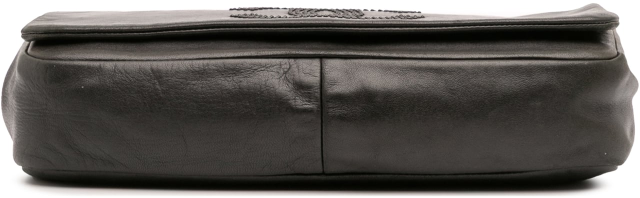 Chanel CC Studded Lambskin East West Flap Zwart