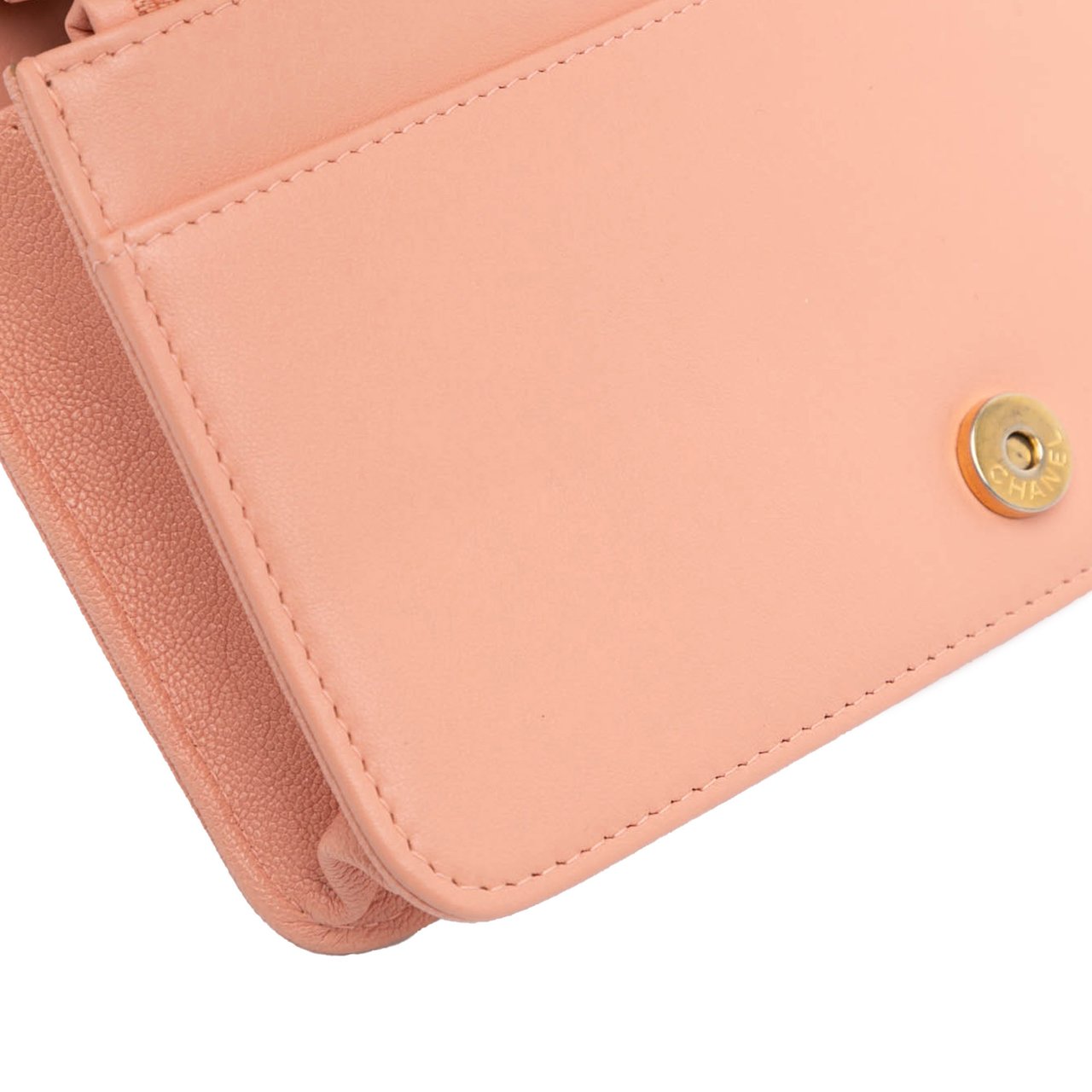 Chanel Quilted Caviar Boy Wallet on Chain Roze