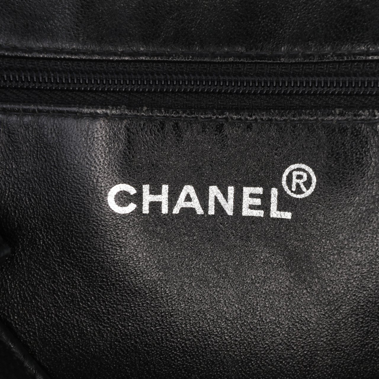 Chanel Quilted Caviar Shoulder Bag Zwart