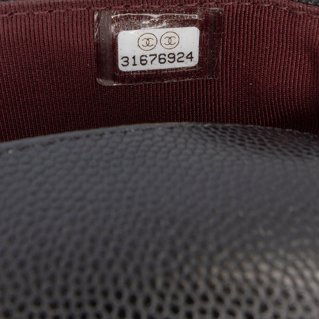 Chanel Quilted Caviar Sunglasses Case with Chain Zwart