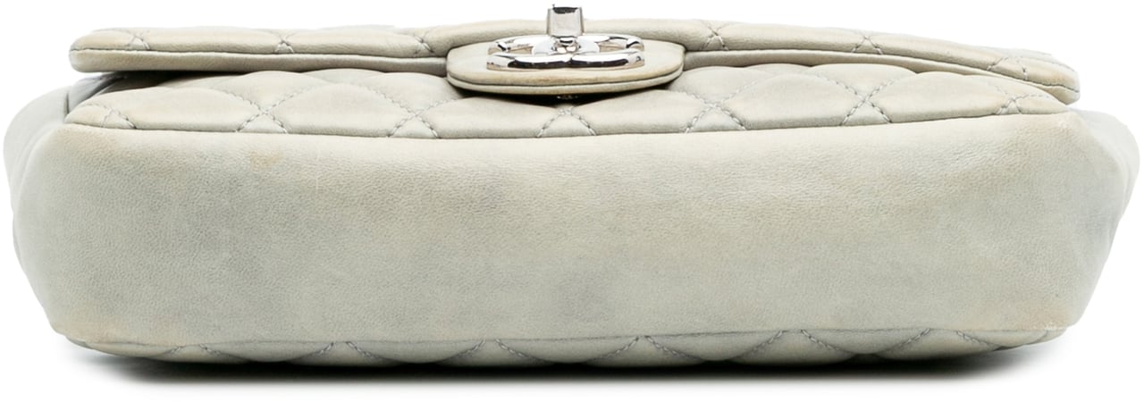 Chanel Medium Quilted Lambskin Coco Rain Flap Grijs