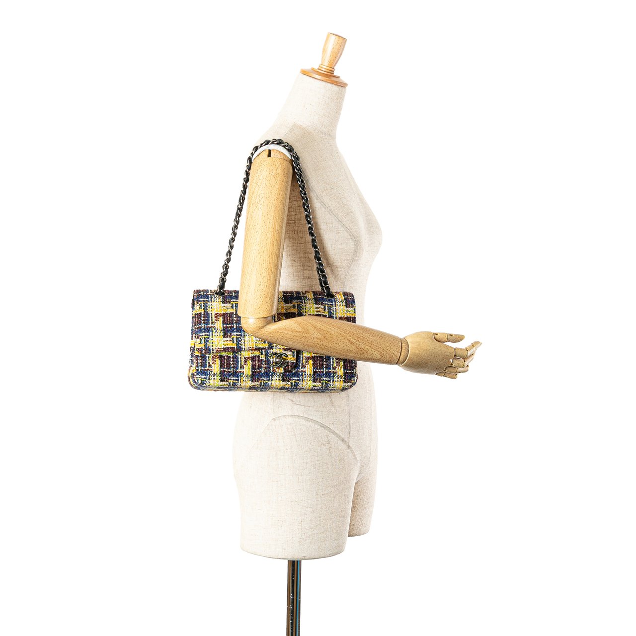 Chanel Medium Classic Tweed Double Flap Geel