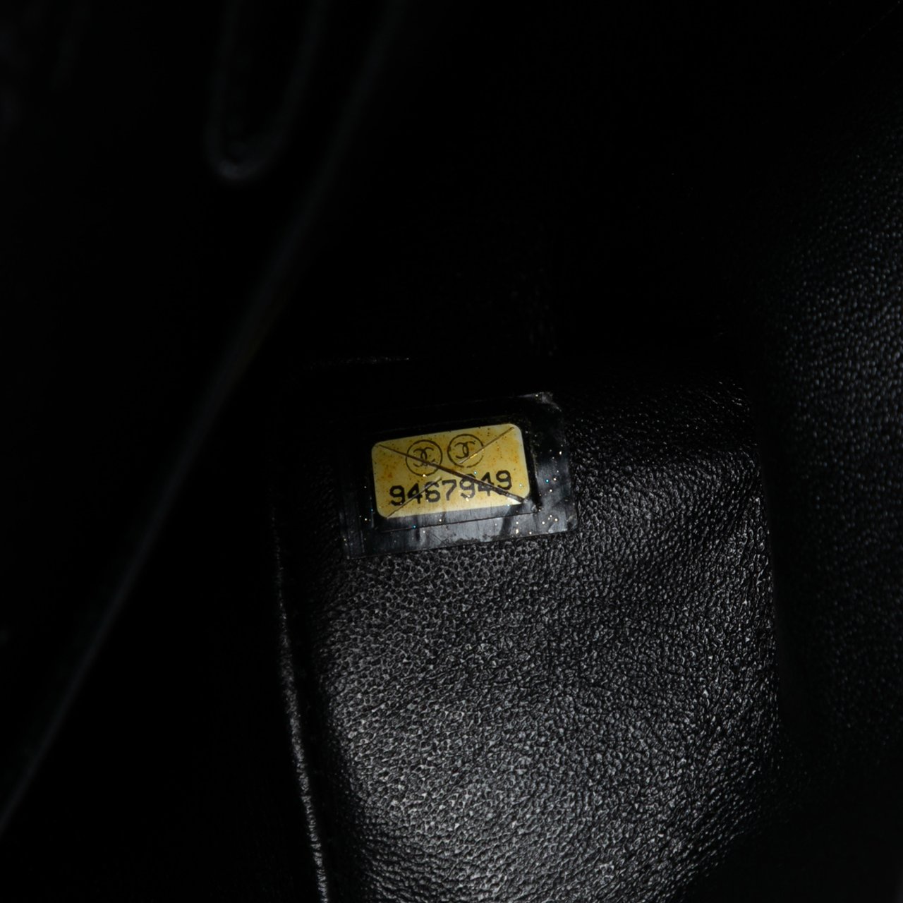 Chanel Medium Classic Tweed Double Flap Roze