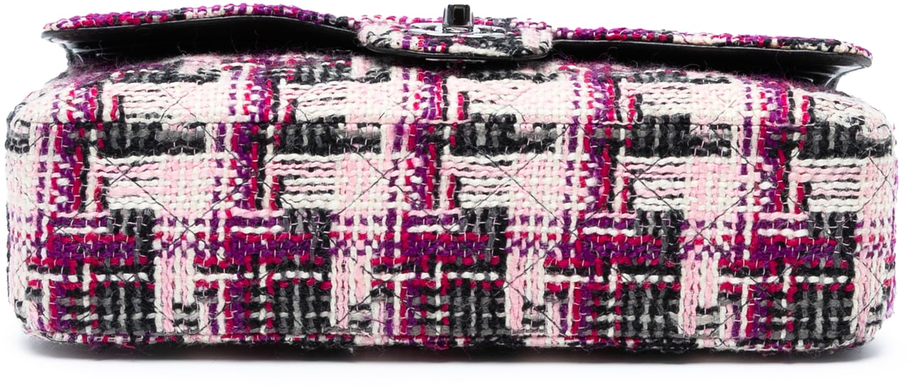 Chanel Medium Classic Tweed Double Flap Roze