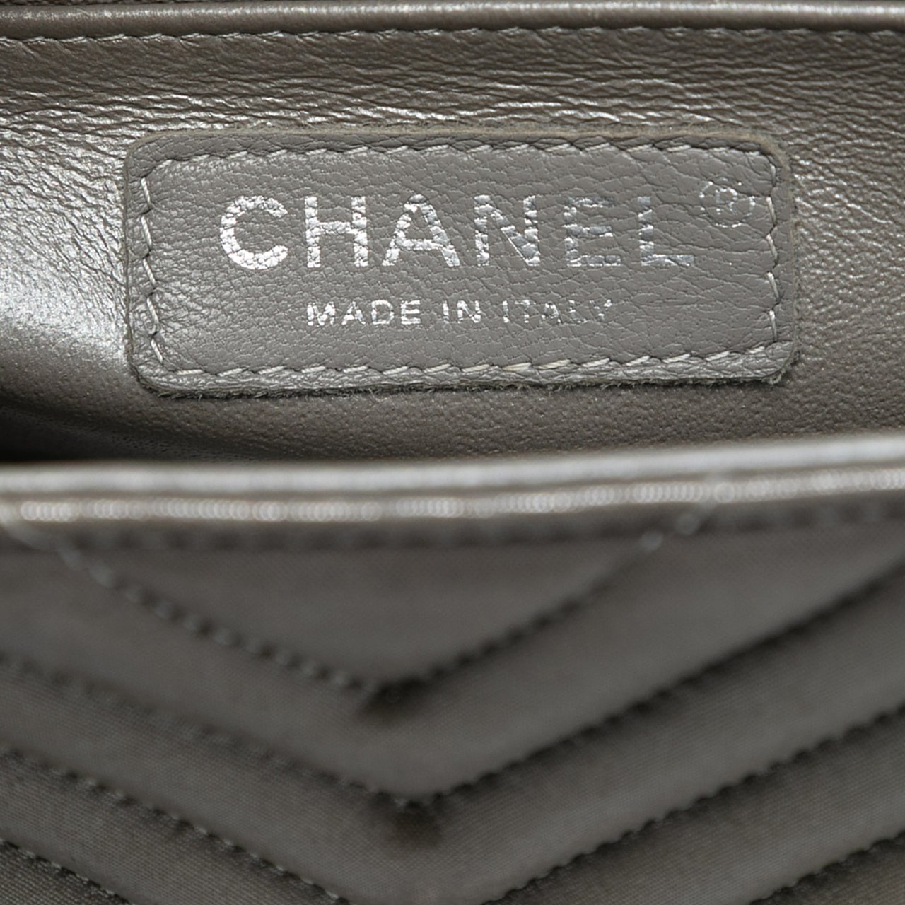 Chanel Mini Square Classic Chevron Iridescent Calfskin Single Flap Zilver