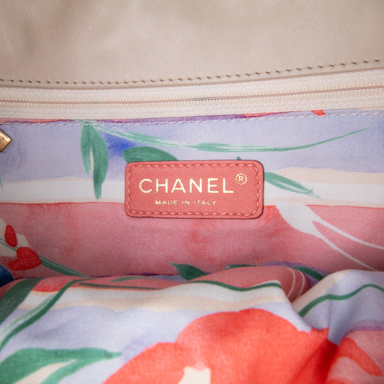 Chanel CC Straw Country Flap Bruin