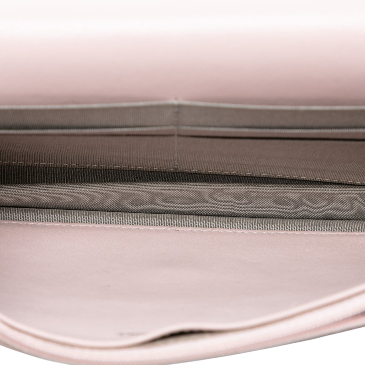 Chanel CC Caviar Sevruga Wallet On Chain Roze