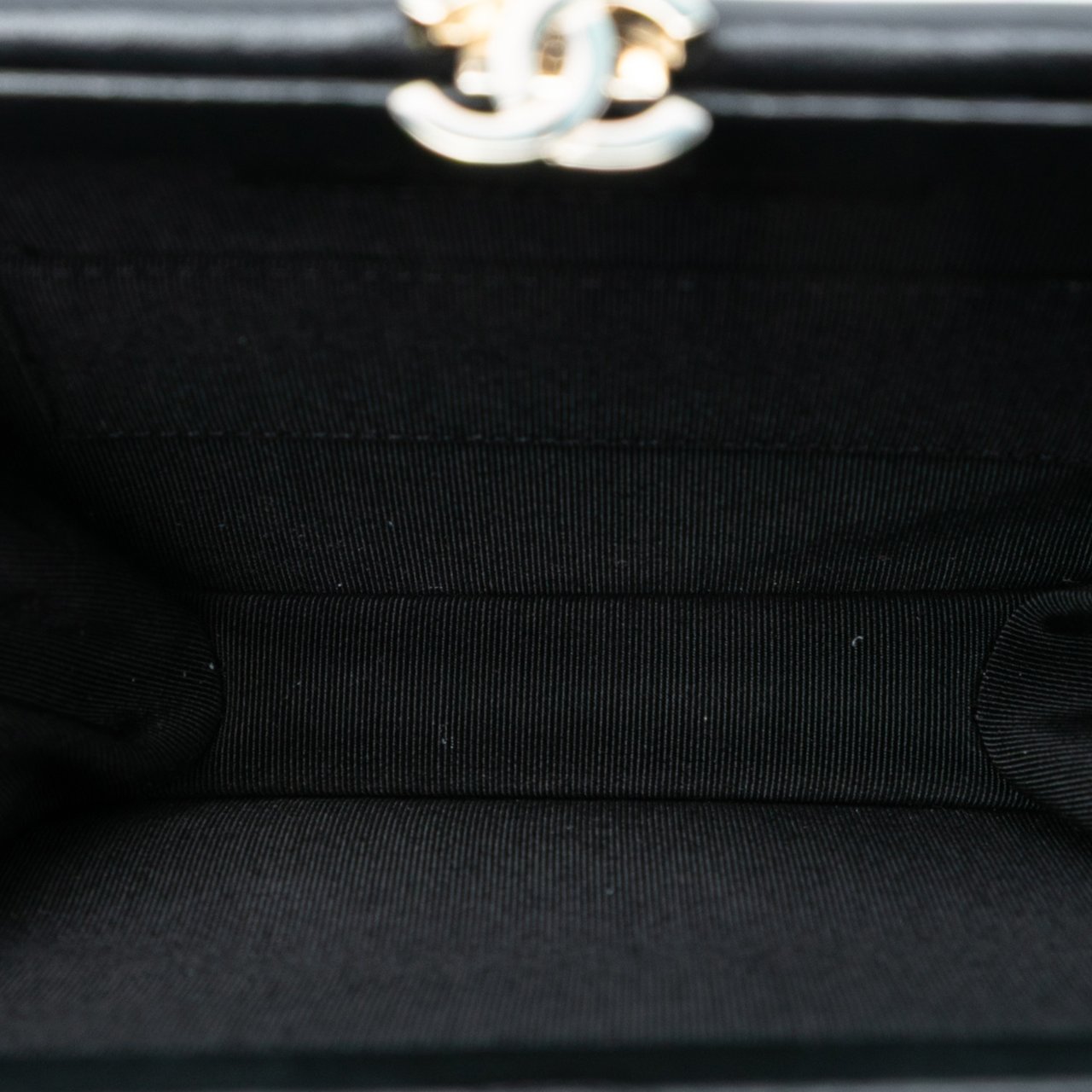 Chanel CC Lambskin Split Clutch with Chain Zwart