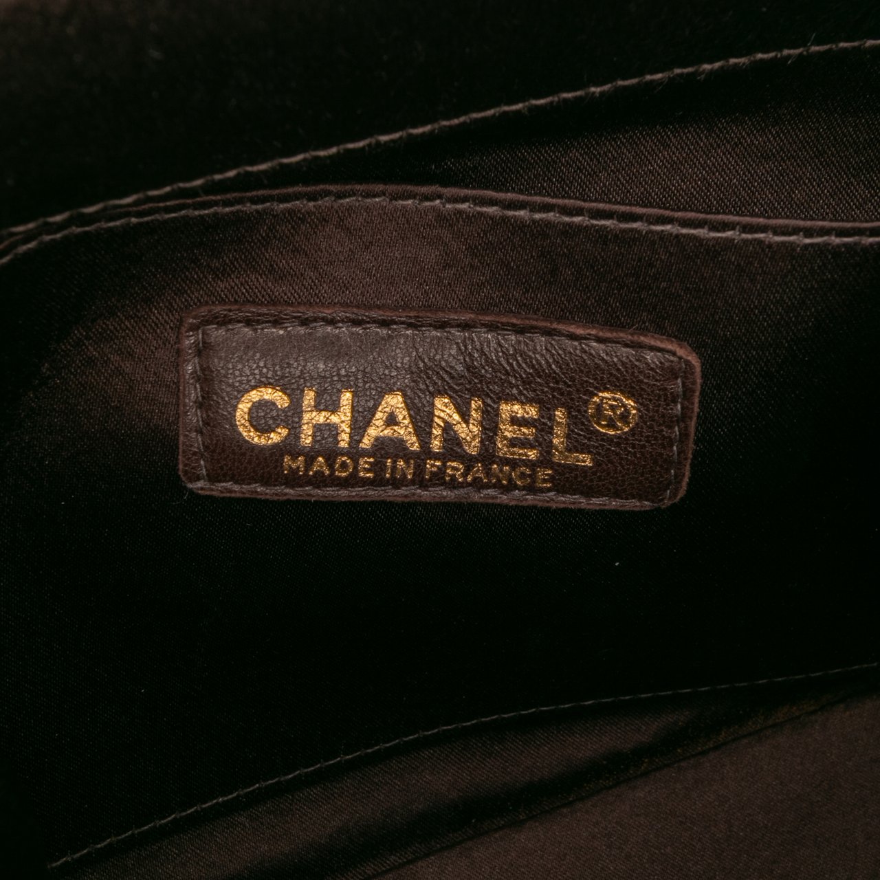 Chanel CC Satin Handbag Bruin