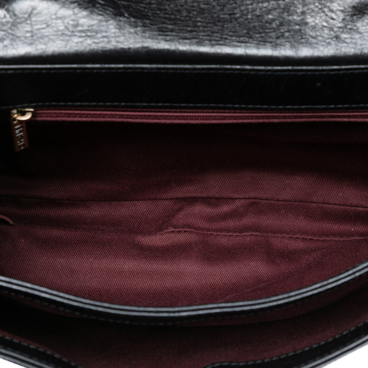 Chanel Large CC Quilted Glazed Calfskin Perfect Edge Flap Zwart