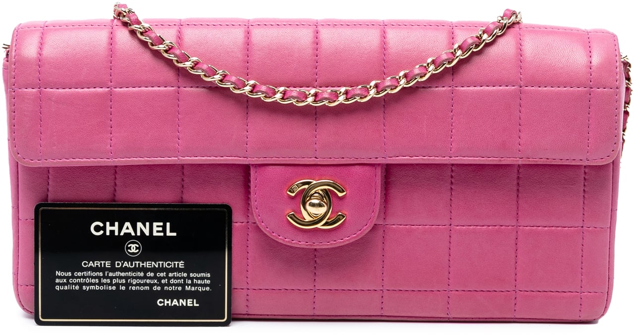 Chanel Chocolate Bar Lambskin East West Flap Roze
