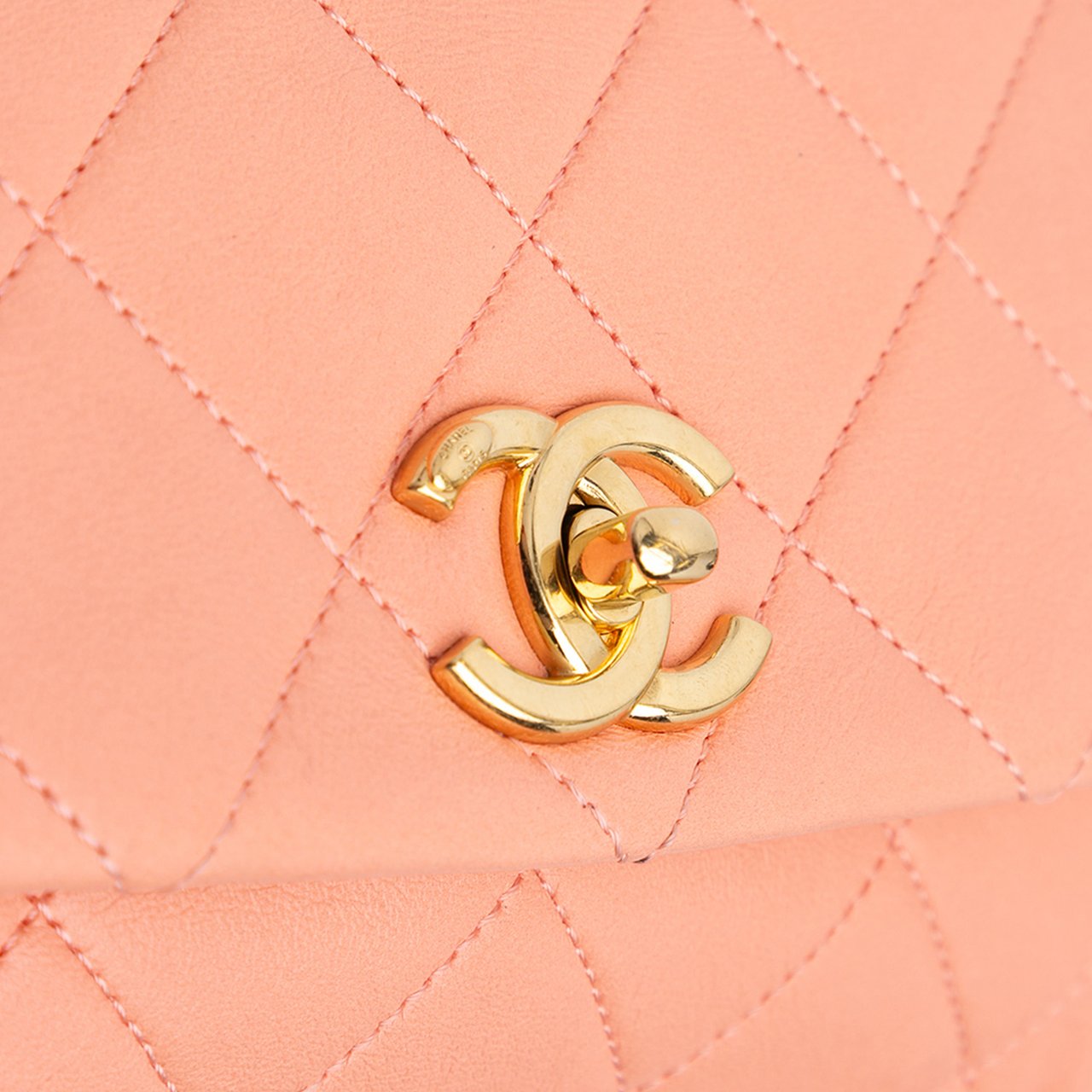 Chanel Small Lambskin Color Match Flap Roze