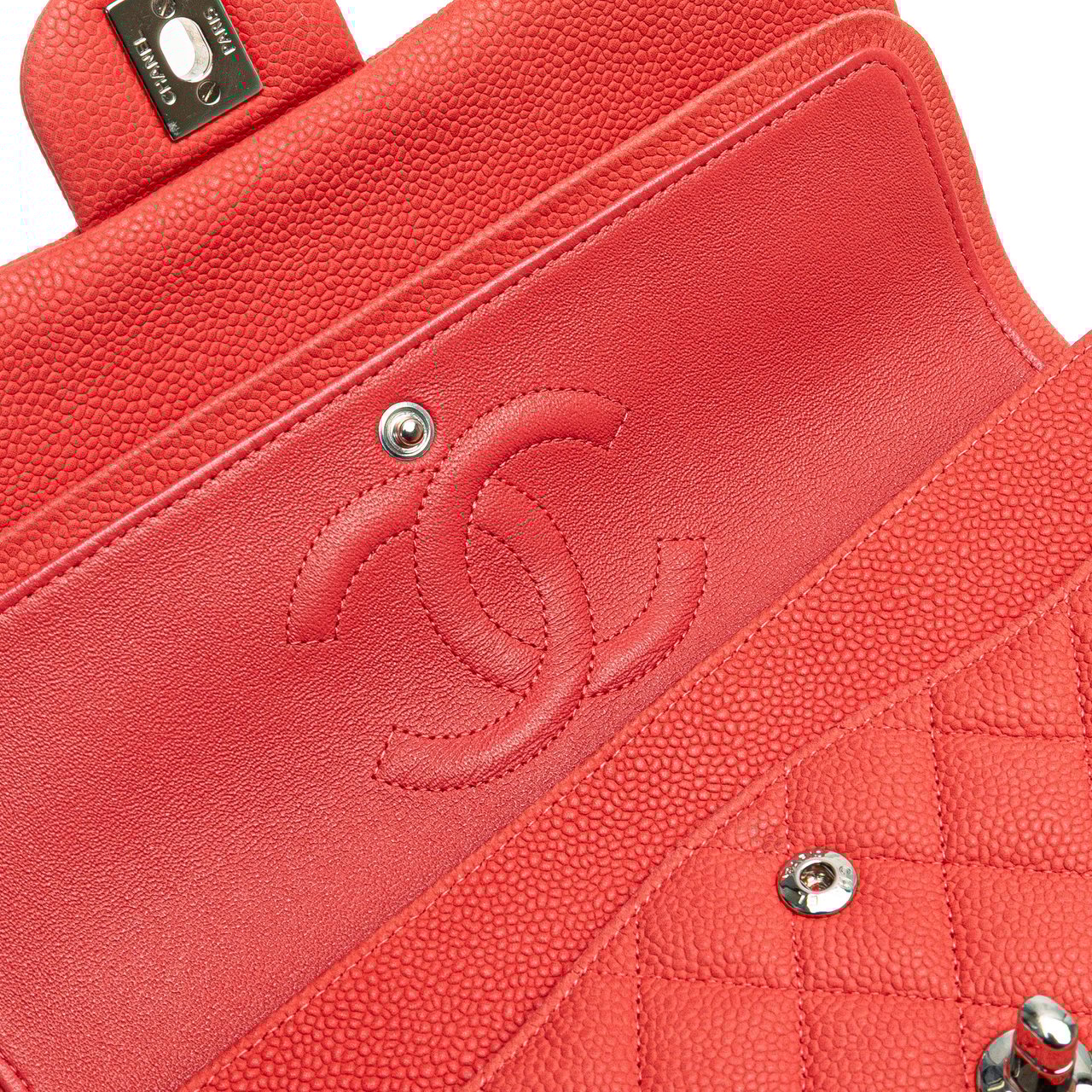 Chanel Medium Classic Caviar Double Flap Roze