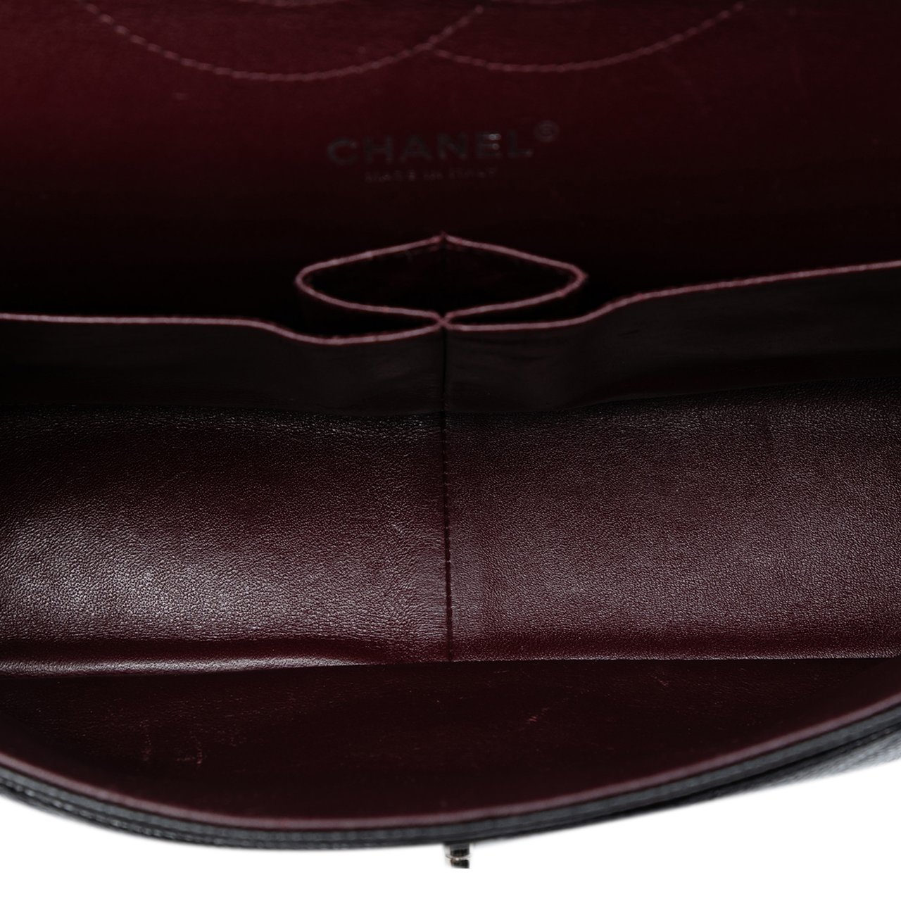 Chanel Jumbo Classic Caviar Double Flap Zwart