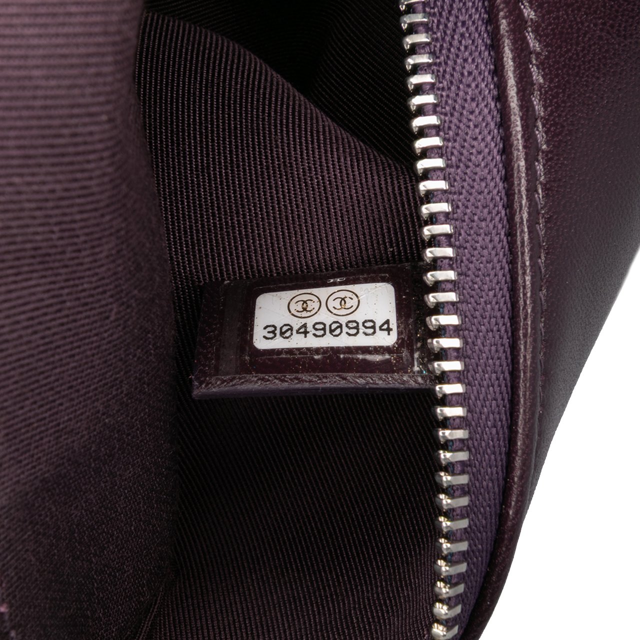 Chanel CC Quilted Lambskin Double Zip Clutch Paars
