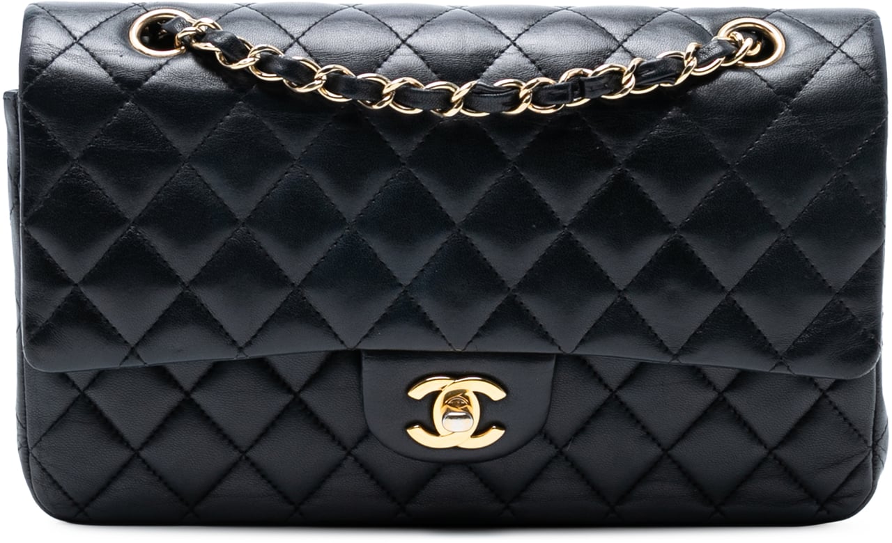 Chanel Medium Classic Lambskin Double Flap Zwart