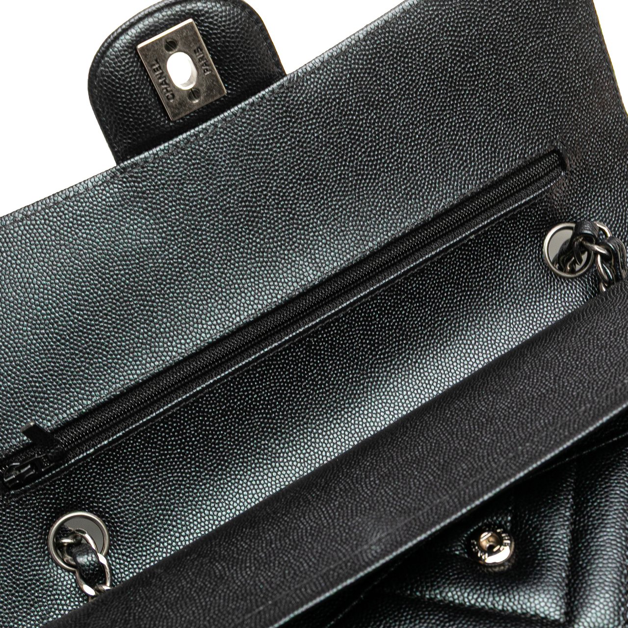 Chanel Medium Classic Chevron Caviar Double Flap Zwart